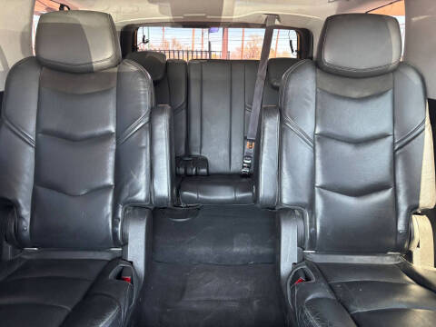 2015 Cadillac Escalade Luxury