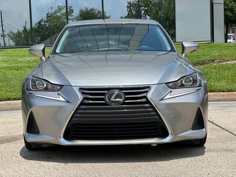 2019 Lexus IS 300