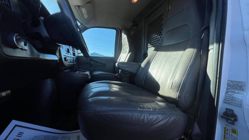 2017 Chevrolet Express 2500