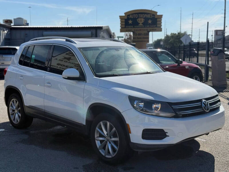 2017 Volkswagen Tiguan 2.0T Wolfsburg Edition