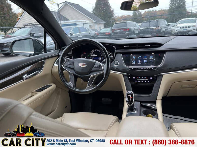 2019 Cadillac XT5
