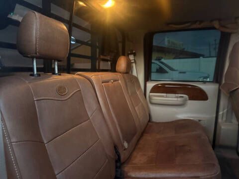 2004 Ford F-350 Super Duty Lariat