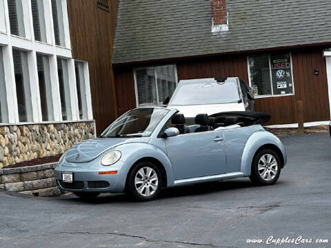 2009 Volkswagen New Beetle Convertible for sale at Cupples Car Company in Belmont NH