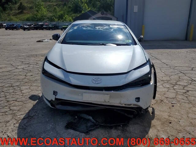 2024 Toyota Prius XLE