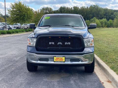 2016 RAM 1500 SLT