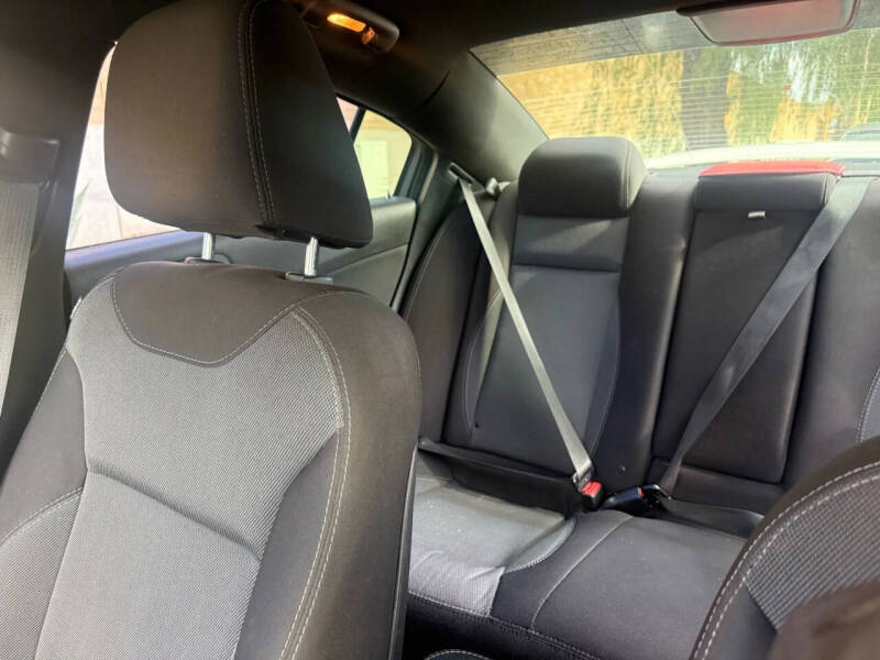 2015 Dodge Charger SE