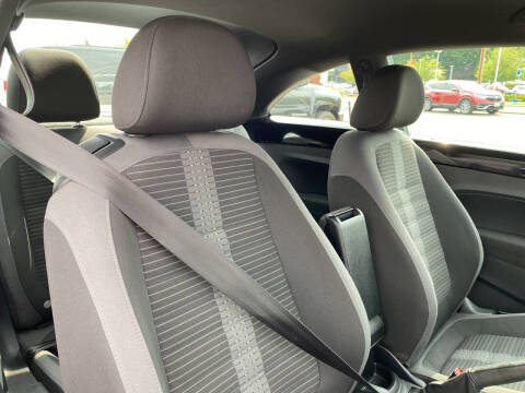 2014 Volkswagen Beetle R-Line