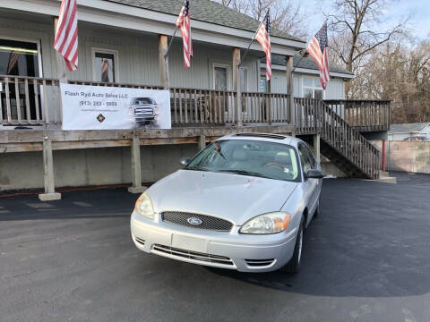 2004 Ford Taurus for sale at Flash Ryd Auto Sales in Kansas City KS