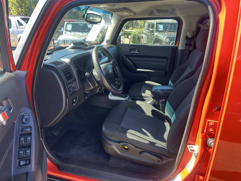 2009 HUMMER H3T Luxury