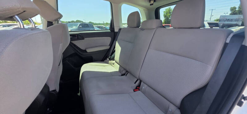2017 Subaru Forester 2.5i