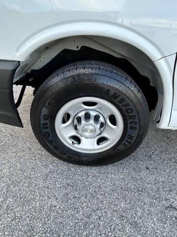 2020 Chevrolet Express 2500