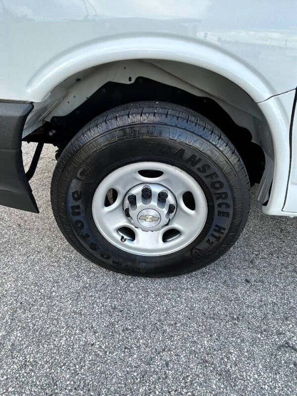 2020 Chevrolet Express 2500