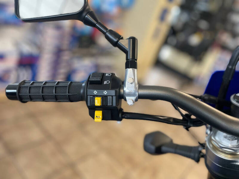 2024 Suzuki DR-Z400SM