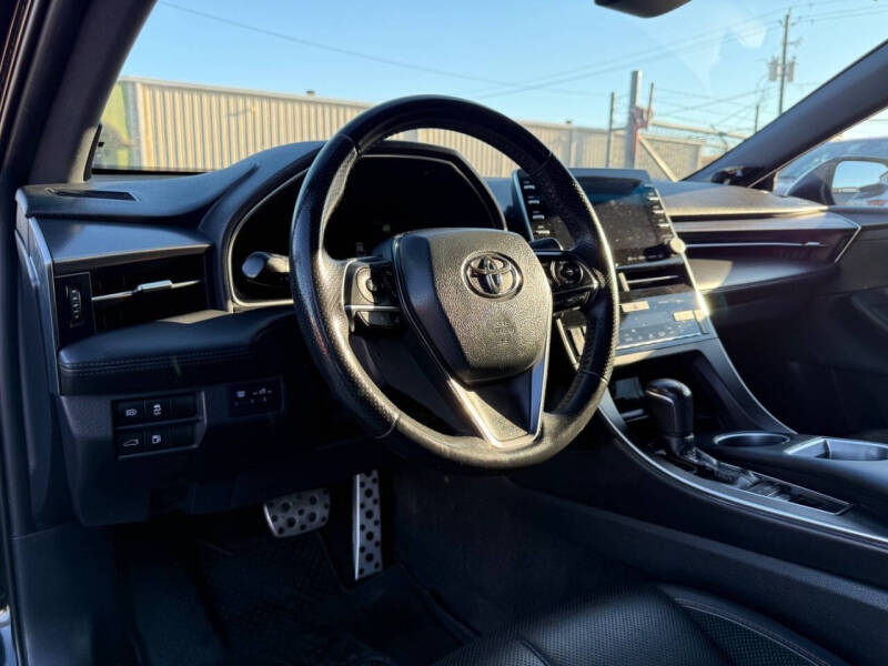 2021 Toyota Avalon XSE Nightshade