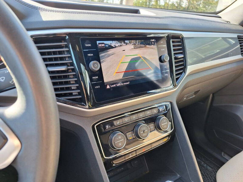 2022 Volkswagen Atlas Cross Sport V6 SE