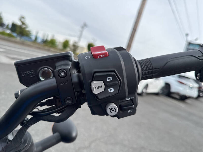 2024 Honda CMX1100 D