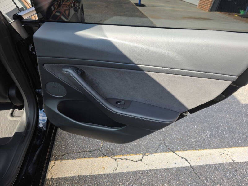 2023 Tesla Model 3 Performance