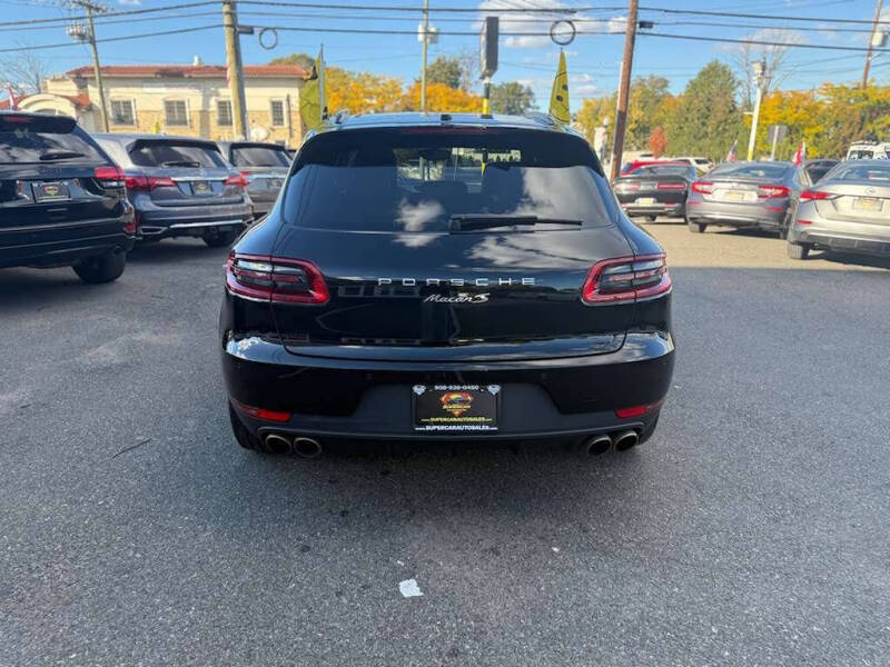 2018 Porsche Macan S