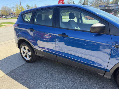 2017 Ford Escape S