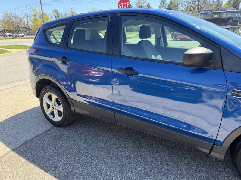 2017 Ford Escape S