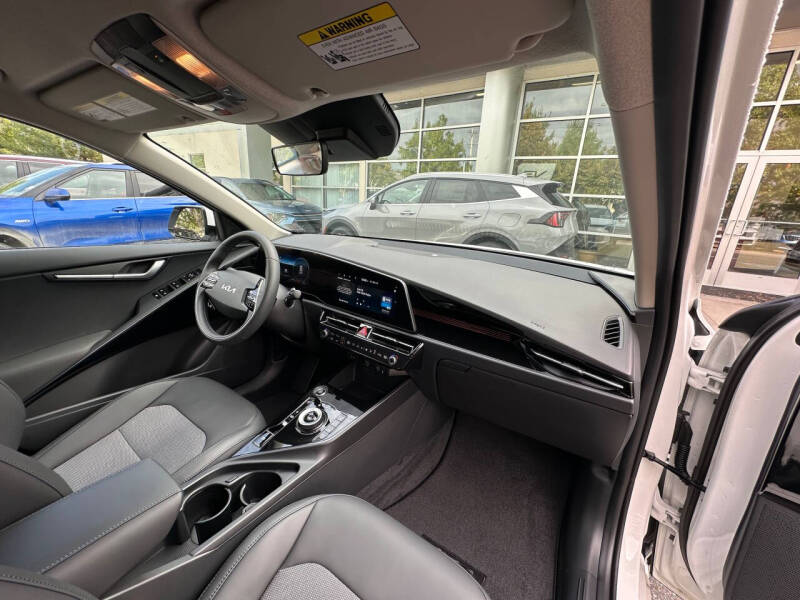 2025 Kia Niro EV Wind