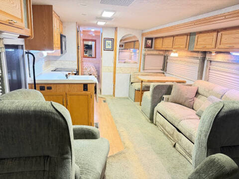 2004 Winnebago Brave