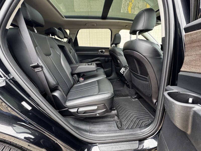 2022 Kia Sorento X-Line S