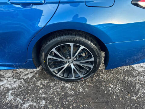 2019 Toyota Camry SE