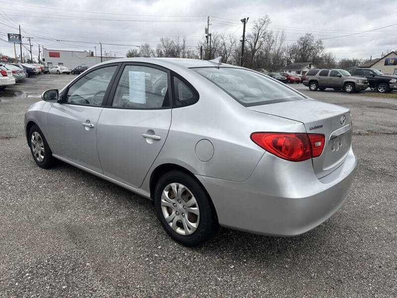 2010 Hyundai Elantra Blue