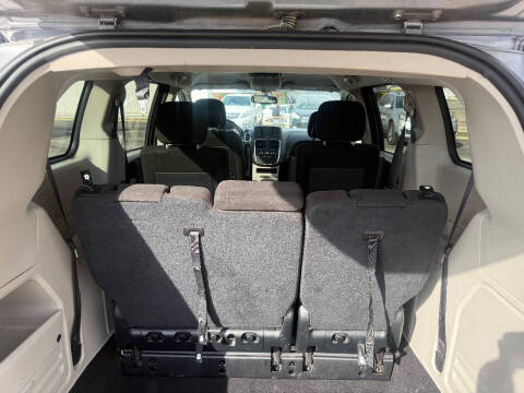 2016 Dodge Grand Caravan American Value Package