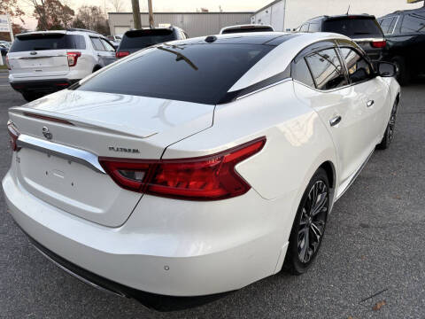 2017 Nissan Maxima Platinum