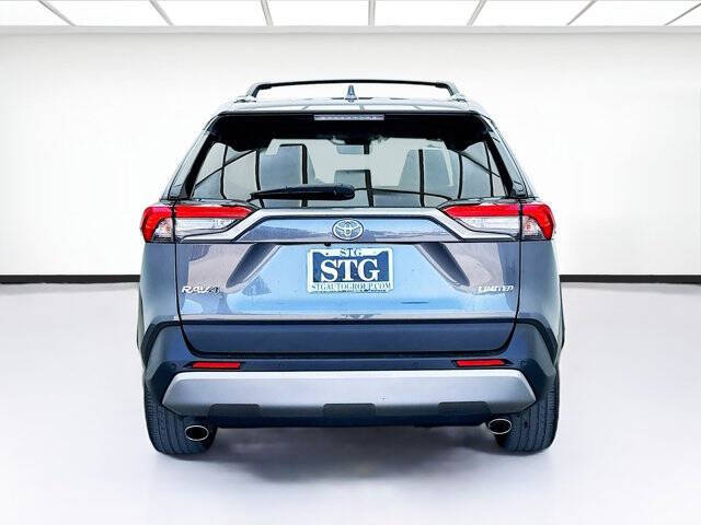 2022 Toyota RAV4 Limited