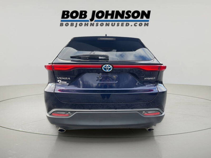 2021 Toyota Venza LE