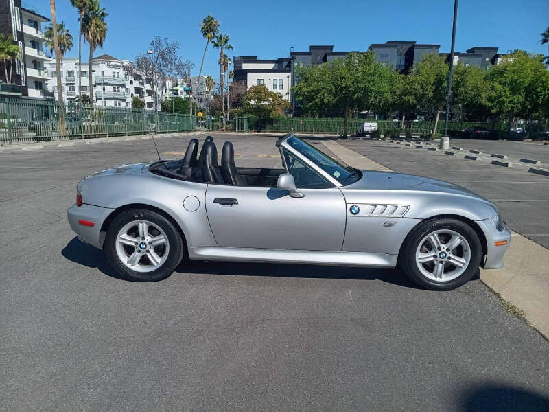 2002 BMW Z3 2.5i