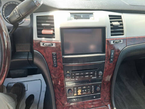 2012 Cadillac Escalade Luxury