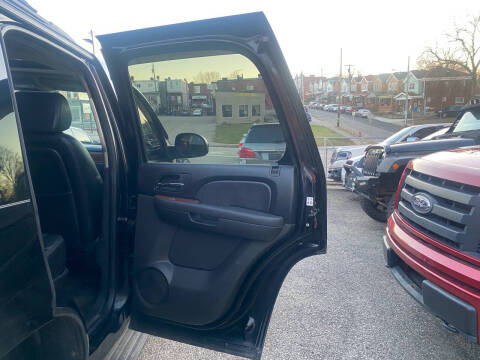 2012 GMC Yukon SLE
