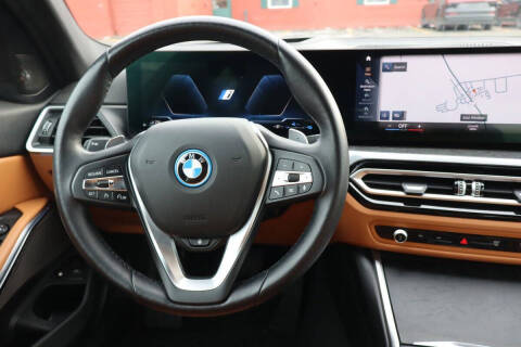 2023 BMW 3 Series 330e