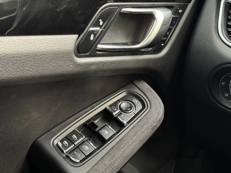 2017 Porsche Macan GTS