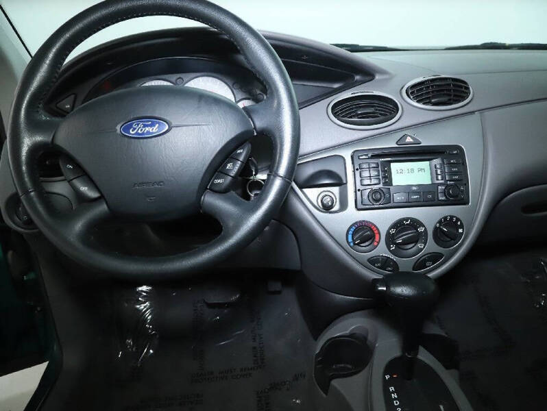 2003 Ford Focus ZX3