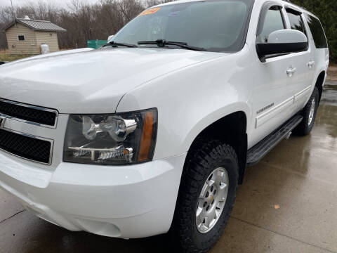 2014 Chevrolet Suburban for sale at MARVIN'S AUTO in Farmington ME