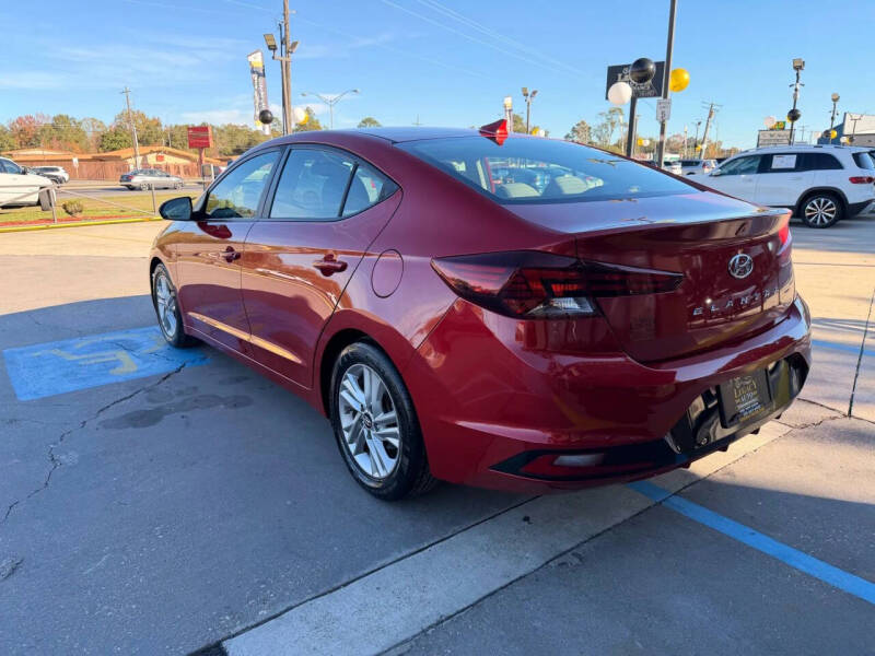 2019 Hyundai Elantra