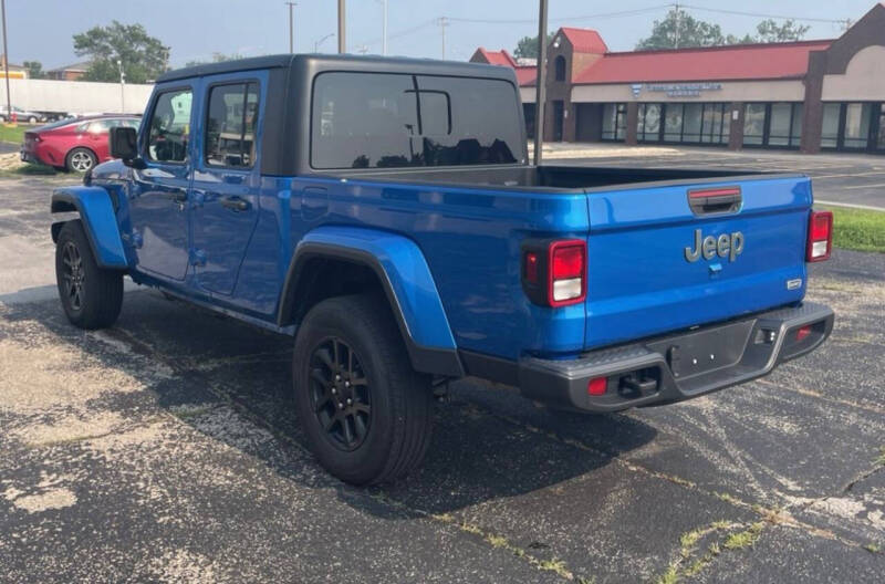 2023 Jeep Gladiator Overland
