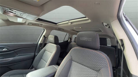 2017 GMC Acadia SLE-2