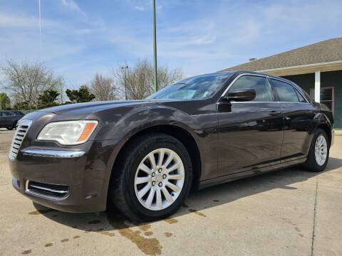 2013 Chrysler 300 for sale at CarNation Auto Group in Alliance OH