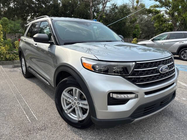 2024 Ford Explorer XLT