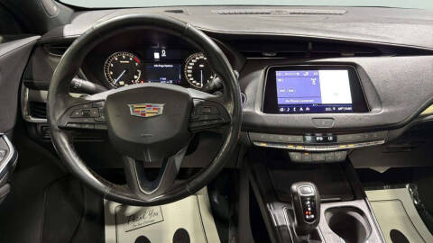 2019 Cadillac XT4 Premium Luxury