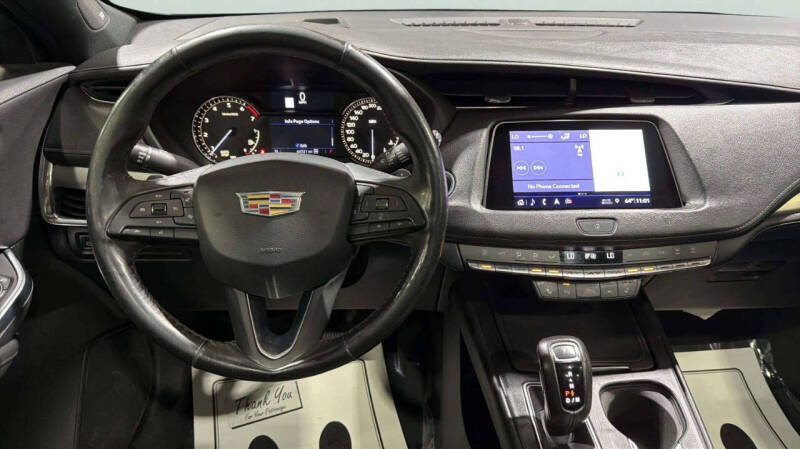 2019 Cadillac XT4 Premium Luxury