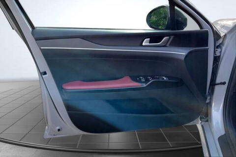 2023 Kia K5