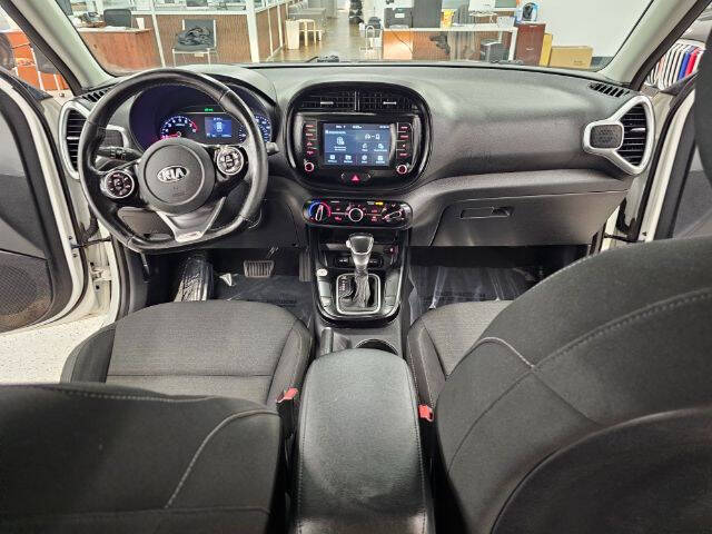 2020 Kia Soul GT-Line