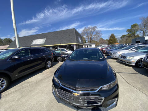 2018 Chevrolet Malibu for sale at Auto Space LLC in Norfolk VA
